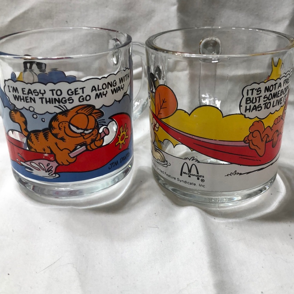 McDonald’s Promotional Garfield coffee mugs - Picture 1 of 7
